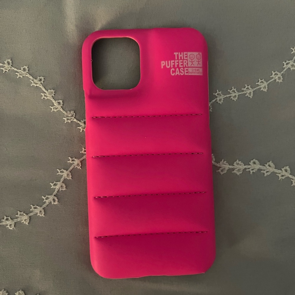 iPhone 11 pro hot pink puffer case